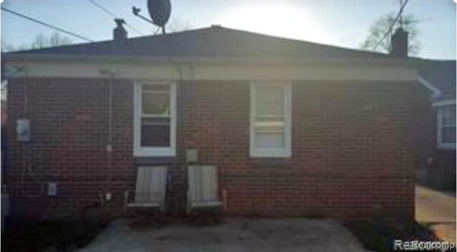 18418 Edinborough Road, Detroit, MI 48219