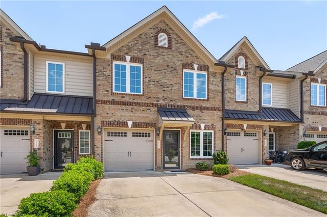 633 Stags Leap Court, High Point, NC 27265