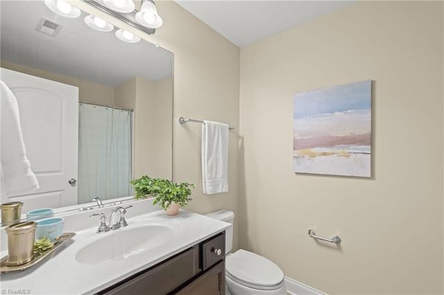 633 Stags Leap Court, High Point, NC 27265