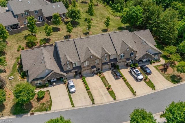 633 Stags Leap Court, High Point, NC 27265