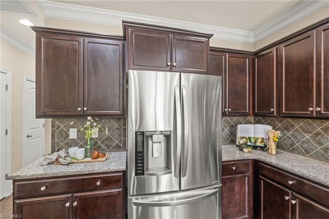 633 Stags Leap Court, High Point, NC 27265