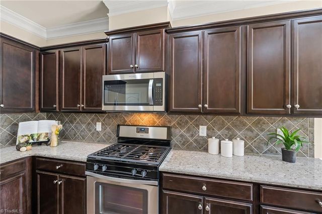 633 Stags Leap Court, High Point, NC 27265