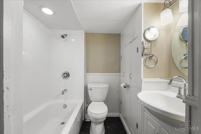 6235 Elbrook Avenue, Golf Manor, OH 45237