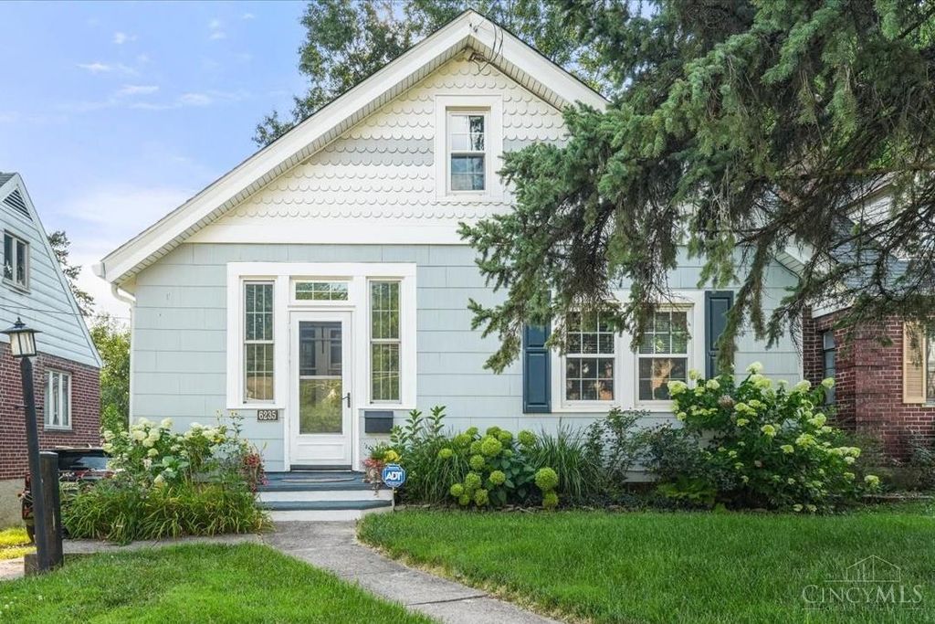 6235 Elbrook Avenue, Golf Manor, OH 45237