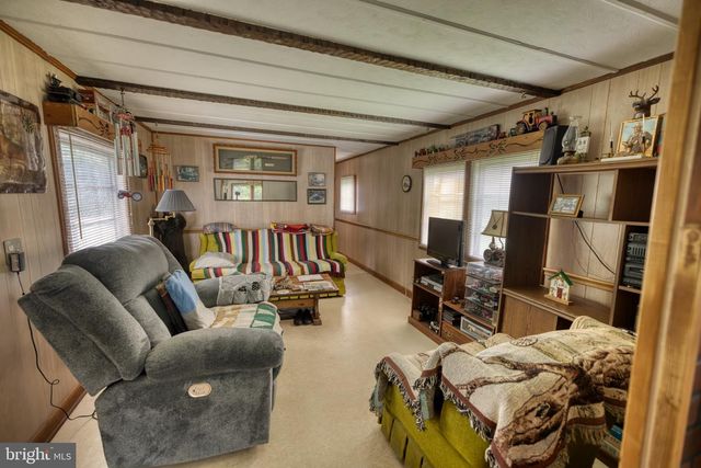 158 C PLEASANT VIEW RD, Halifax, PA 17032