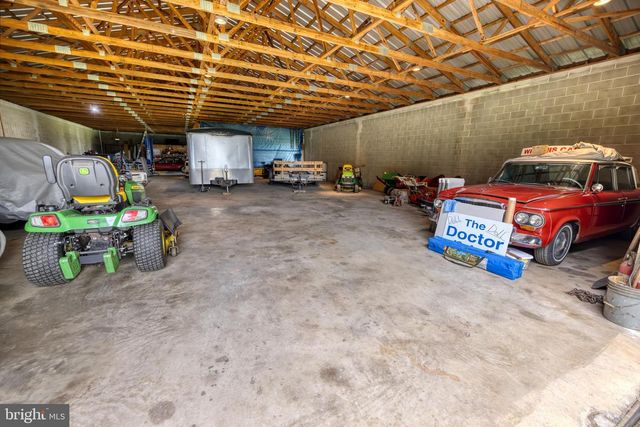 158 C PLEASANT VIEW RD, Halifax, PA 17032