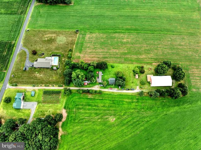 158 C PLEASANT VIEW RD, Halifax, PA 17032