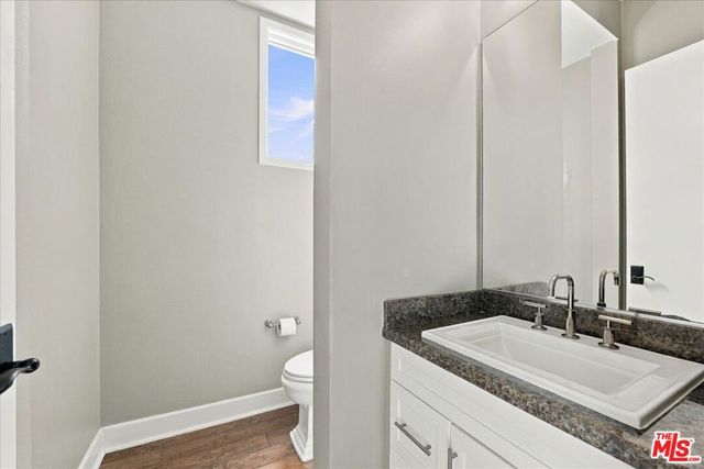13071 Bluff Creek Drive, Los Angeles, CA 90094