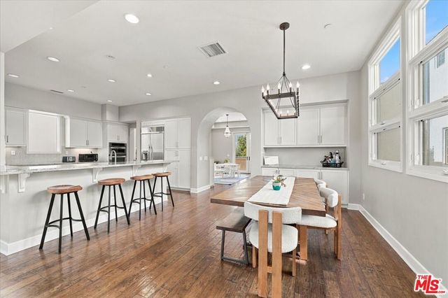 13071 Bluff Creek Drive, Los Angeles, CA 90094