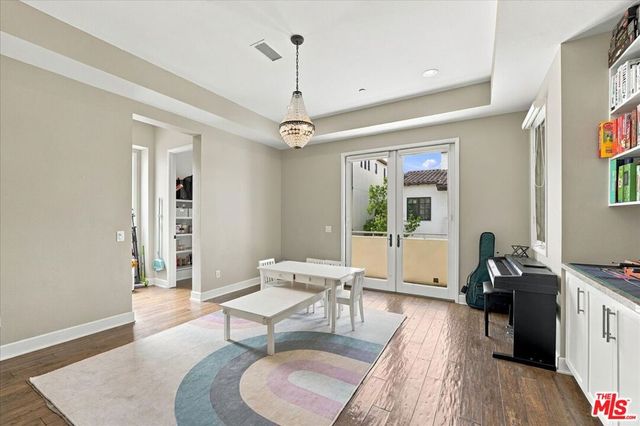 13071 Bluff Creek Drive, Los Angeles, CA 90094