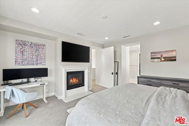 13071 Bluff Creek Drive, Los Angeles, CA 90094