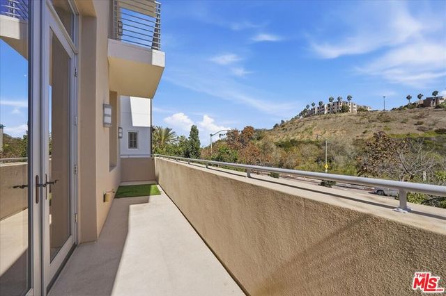 13071 Bluff Creek Drive, Los Angeles, CA 90094