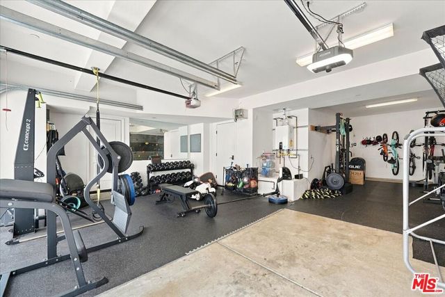 13071 Bluff Creek Drive, Los Angeles, CA 90094