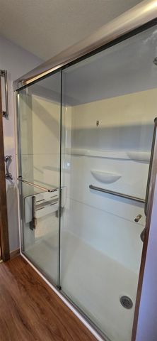 1608 Marsh Family Road, Hartford, VT 05059