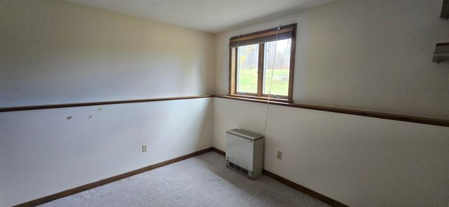1608 Marsh Family Road, Hartford, VT 05059