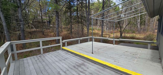 1608 Marsh Family Road, Hartford, VT 05059