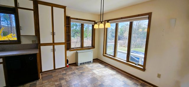 1608 Marsh Family Road, Hartford, VT 05059