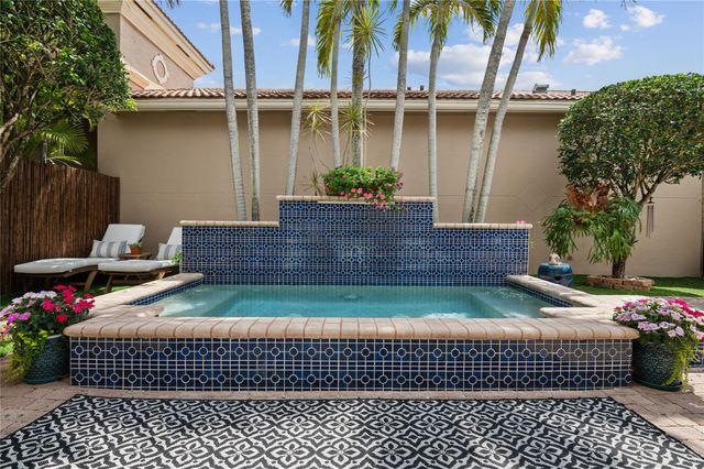 5847 NW 120th Ave, Coral Springs, FL 33076