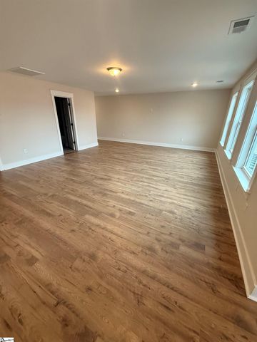 3 Snader Circle, Simpsonville, SC 29681