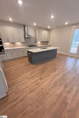 3 Snader Circle, Simpsonville, SC 29681