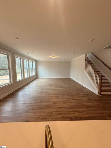 3 Snader Circle, Simpsonville, SC 29681