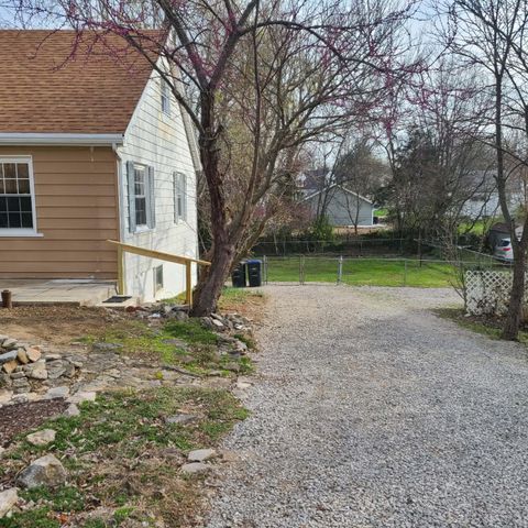 119 Elkhorn Drive, Frankfort, KY 40601