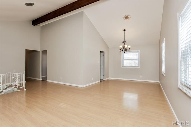 15027 Isleview Drive, Chesterfield, MO 63017