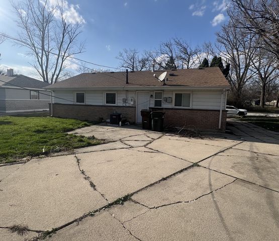 103 Shabbona Drive, Park Forest, IL 60466