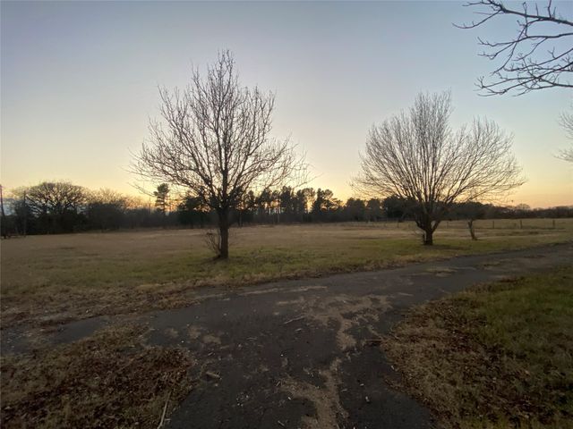 920 Vz County Road 3504, Wills Point, TX 75169