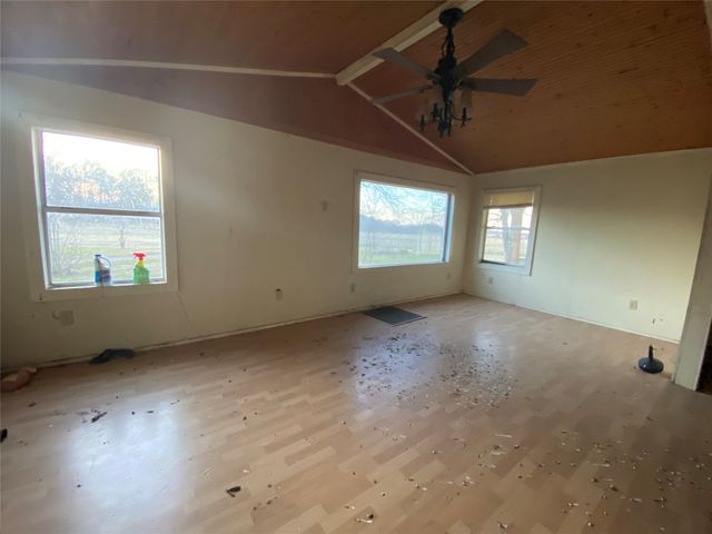 920 Vz County Road 3504, Wills Point, TX 75169