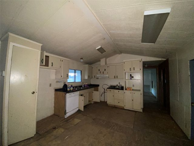 920 Vz County Road 3504, Wills Point, TX 75169