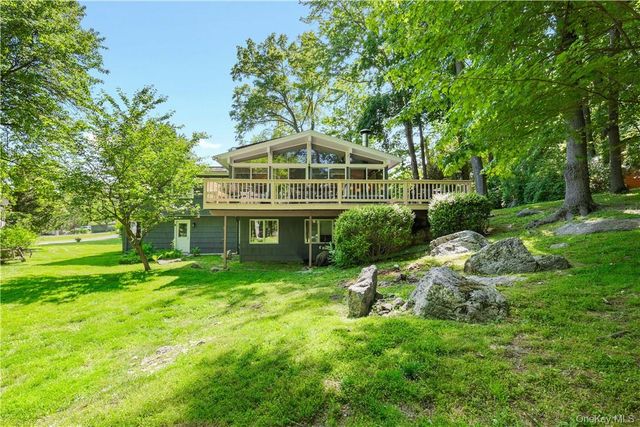 14 Marlene Court, Rye, NY 10580