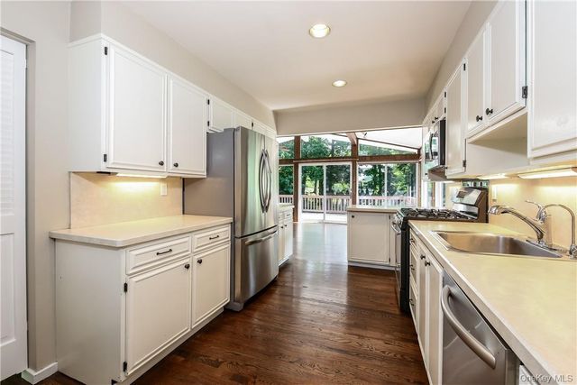 14 Marlene Court, Rye, NY 10580