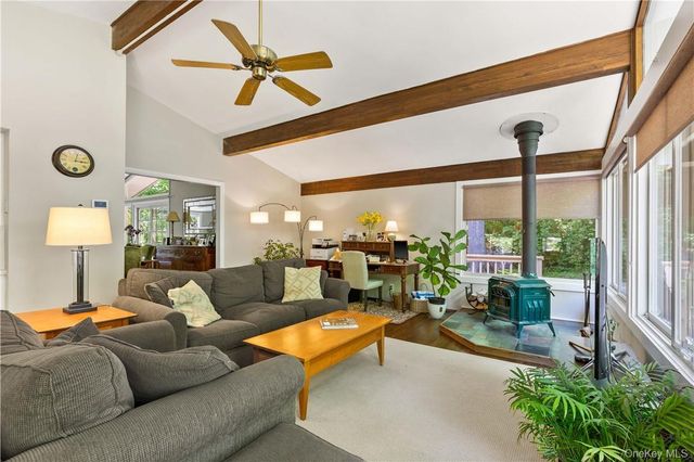 14 Marlene Court, Rye, NY 10580