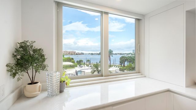 901 E Camino Real 2a, Boca Raton, FL 33432