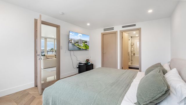 901 E Camino Real 2a, Boca Raton, FL 33432