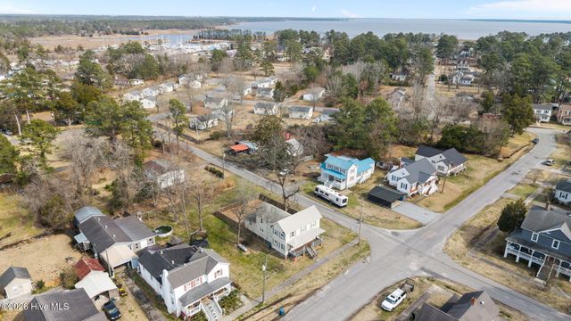 489 E Pungo Street, Belhaven, NC 27810