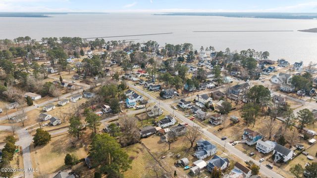 489 E Pungo Street, Belhaven, NC 27810