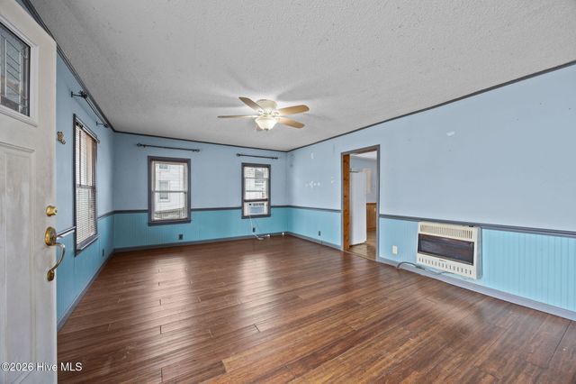 489 E Pungo Street, Belhaven, NC 27810