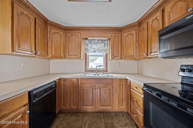 489 E Pungo Street, Belhaven, NC 27810