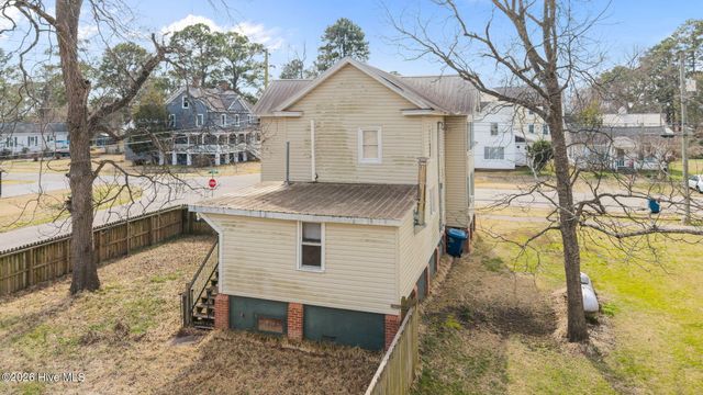 489 E Pungo Street, Belhaven, NC 27810