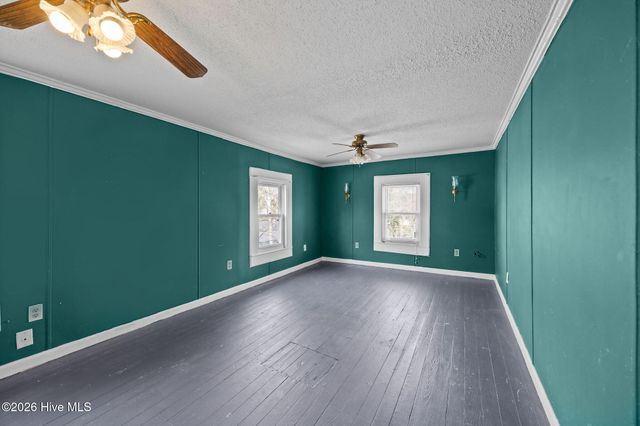 489 E Pungo Street, Belhaven, NC 27810