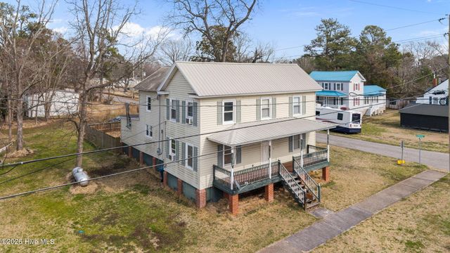489 E Pungo Street, Belhaven, NC 27810