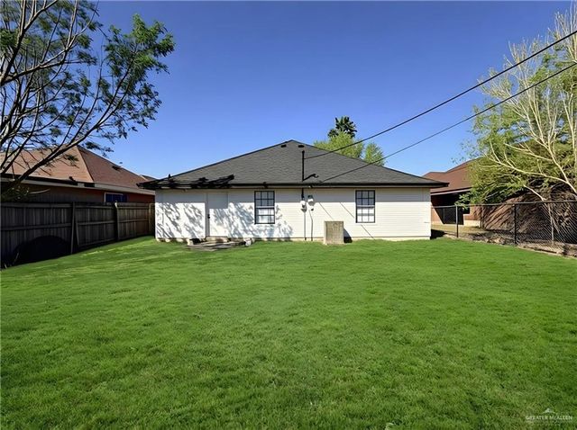 7207 S Mariposa Lane, Pharr, TX 78577