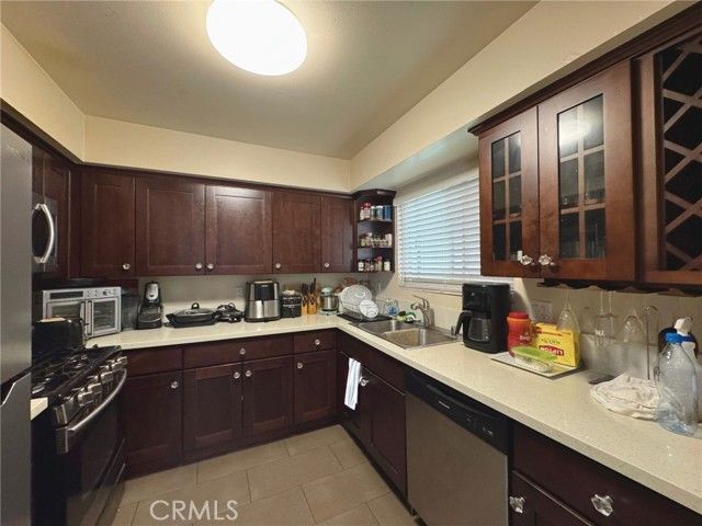 9382 Shadowood Drive, Montclair, CA 91763