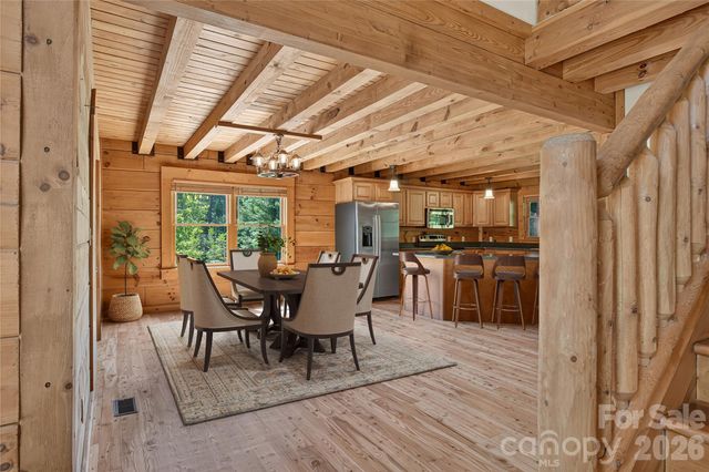 335 Whites Lake Boulevard, Saluda, NC 28773