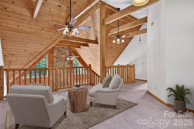 335 Whites Lake Boulevard, Saluda, NC 28773