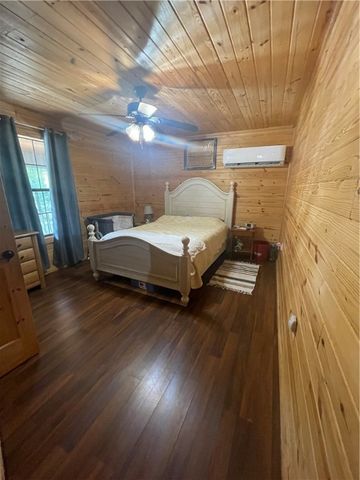 695 County road 4491, Clarksville, AR 72830