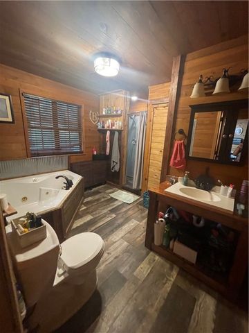 695 County road 4491, Clarksville, AR 72830