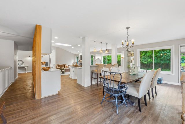 34899 Pabst ROAD, Oconomowoc, WI 53066